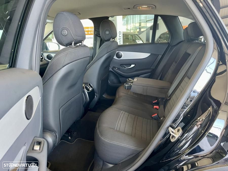 Mercedes-Benz GLC 300 de 4Matic 9G-TRONIC - 33