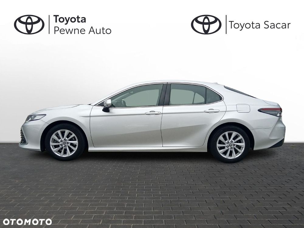 Toyota Camry 2.5 Hybrid Comfort CVT - 6