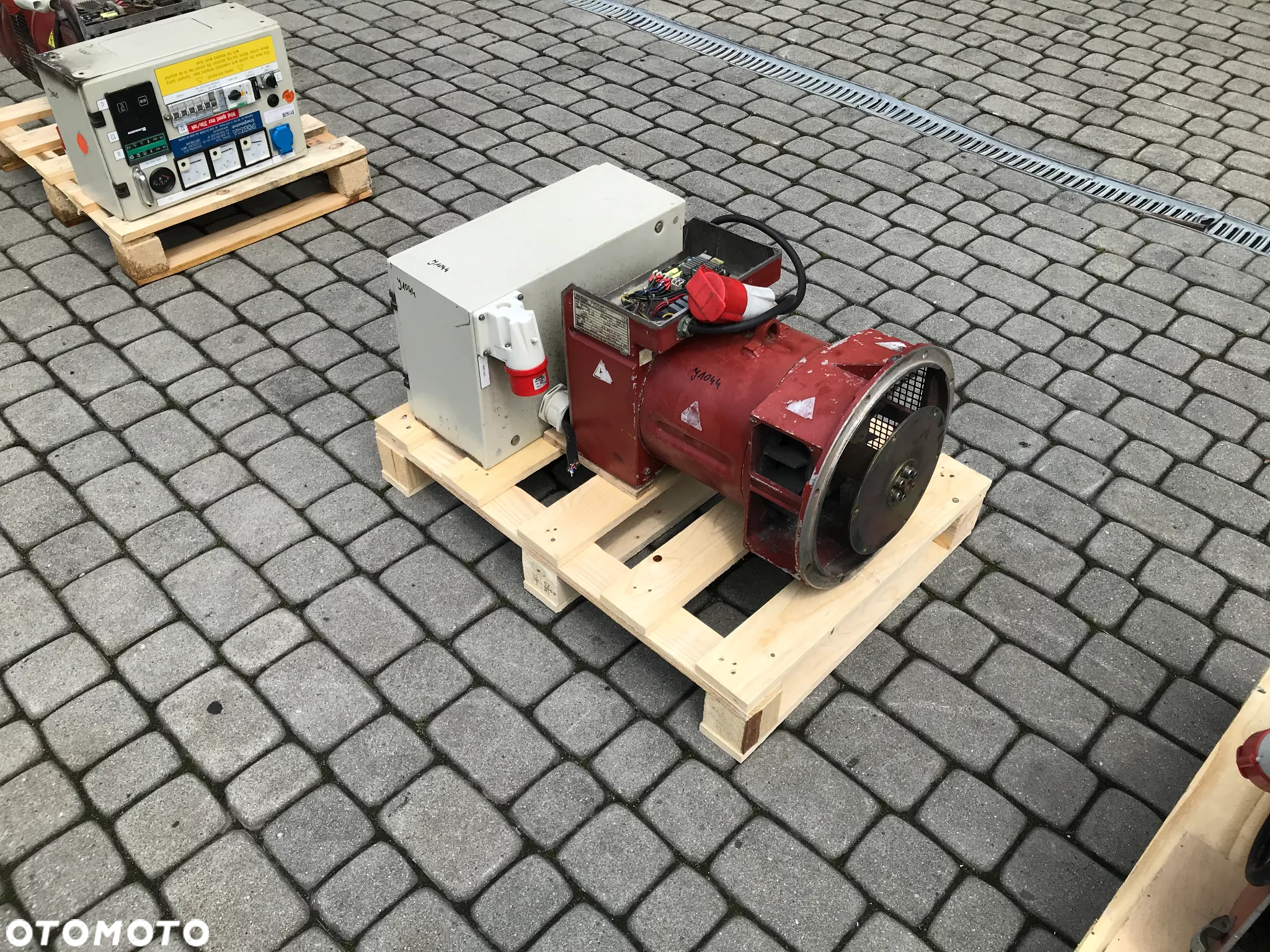 PRĄDNICA GENERATOR MECC ALTE SPA ECO 32-2S/4 9,6 KVA - 7