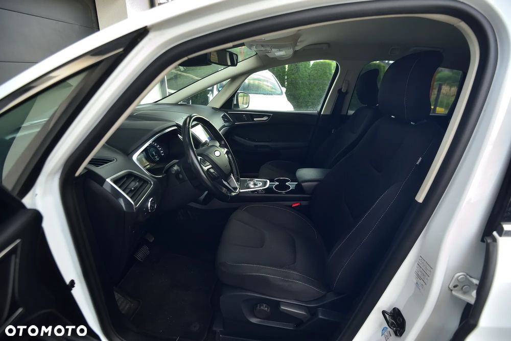 Ford S-Max 2.0 EcoBlue Titanium - 36