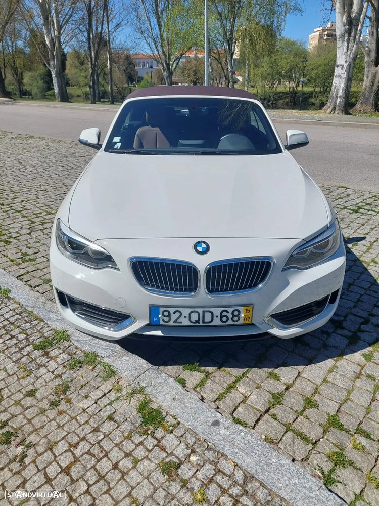 BMW 218 i Cabrio Line Luxury - 2