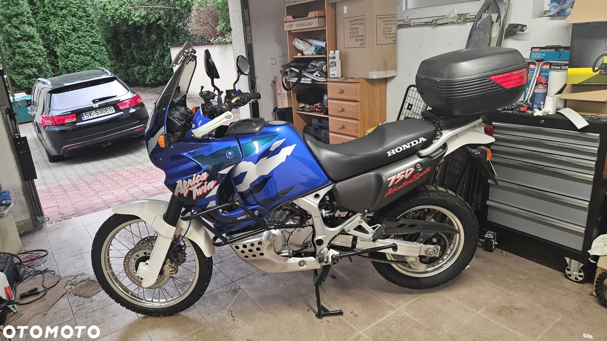 Honda XRV - 4