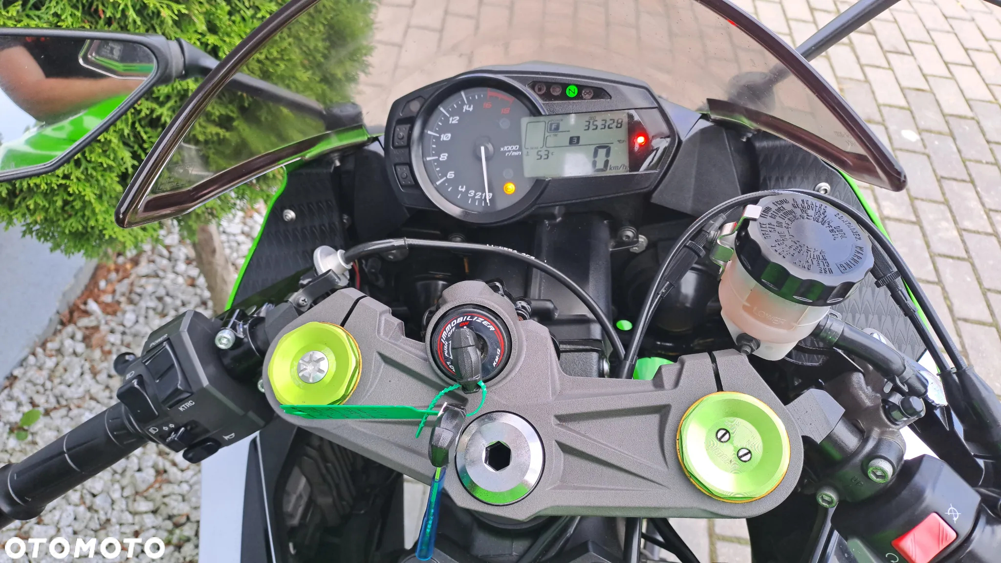 Kawasaki ZX - 21