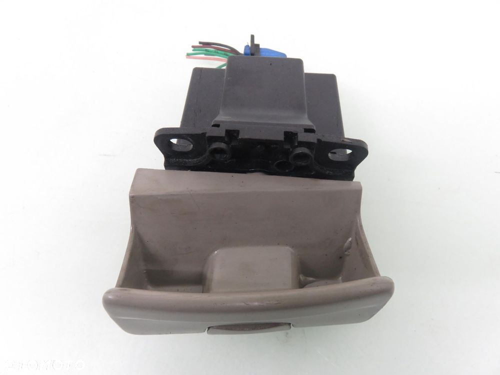 PRZYCISK HAMULCA RENAULT VEL SATIS (BJ0_) - 6
