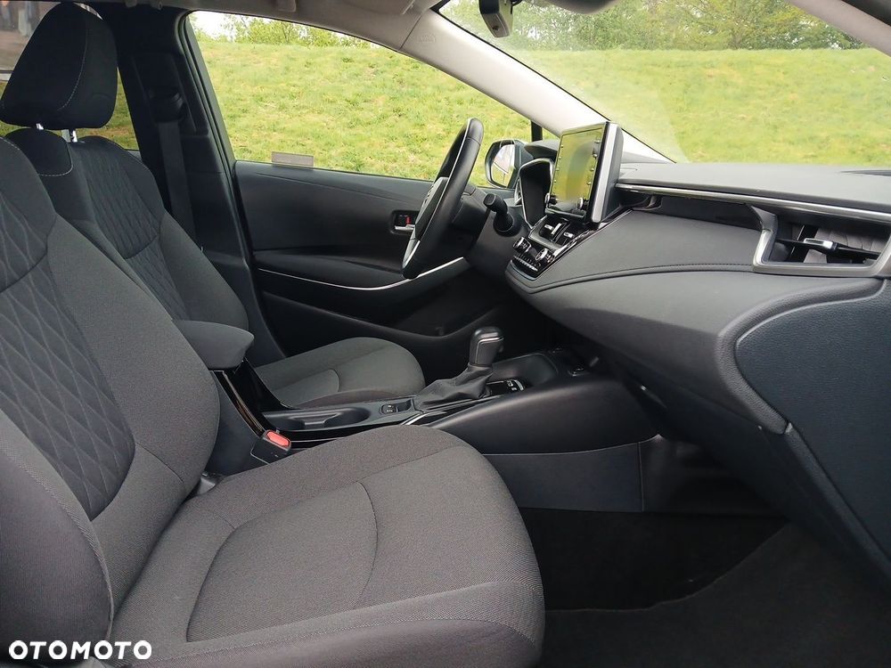 Toyota Corolla 1.8 Hybrid Comfort - 13