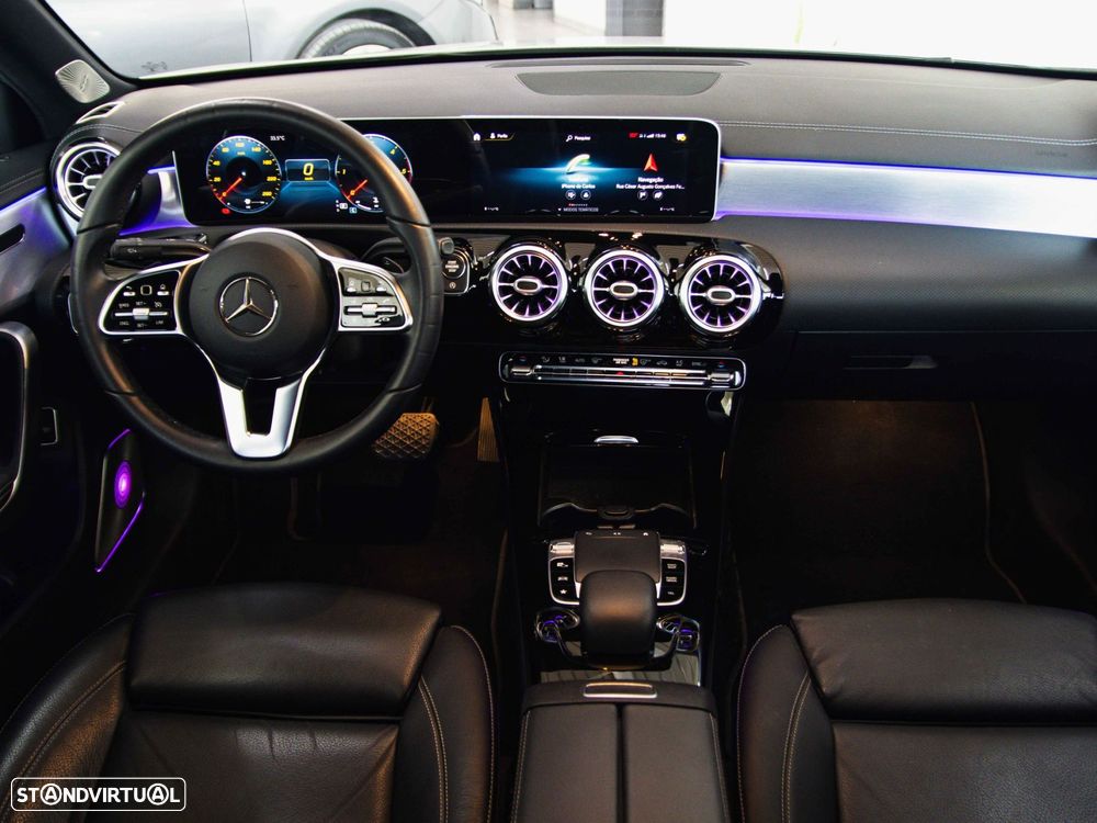 Mercedes-Benz A 180 Limousine d Progressive Aut. - 4