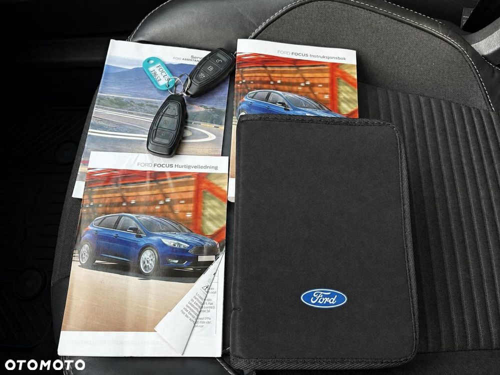 Ford Focus 1.0 EcoBoost Titanium - 30