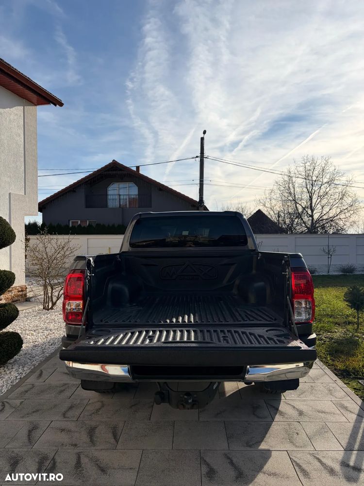 Toyota Hilux - 6