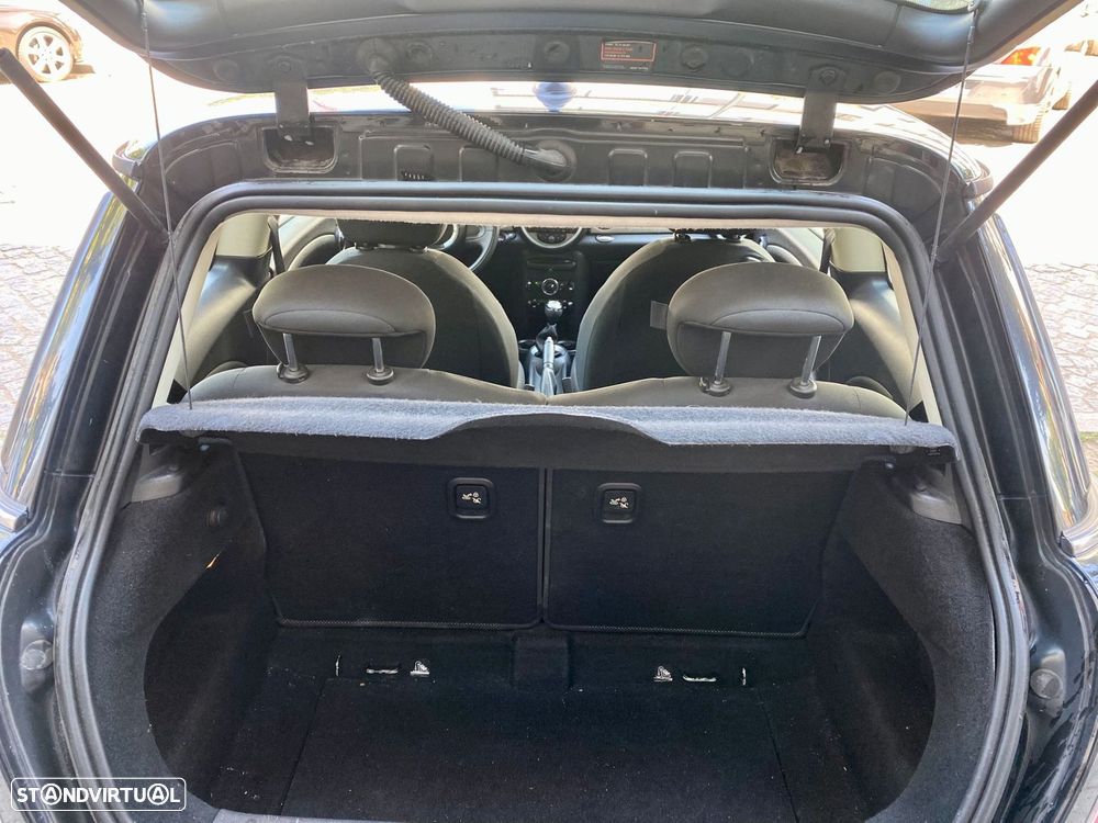MINI 3 Portas One D - 20
