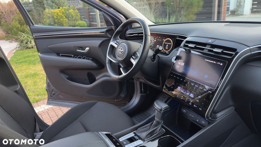 Hyundai Tucson 1.6 T-GDi 48V Executive 2WD DCT - 24