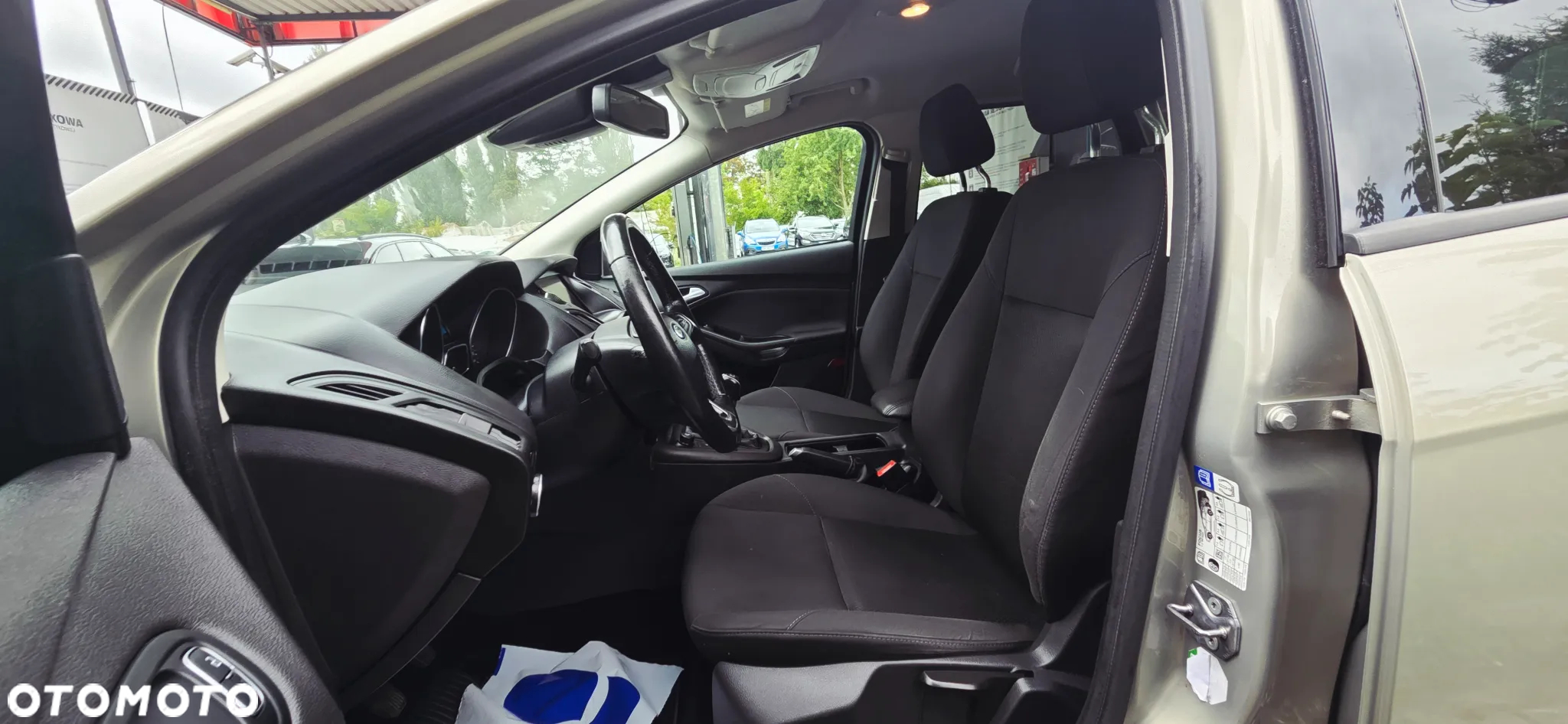 Ford Focus 1.5 EcoBlue Start-Stopp-System TITANIUM DESIGN - 28