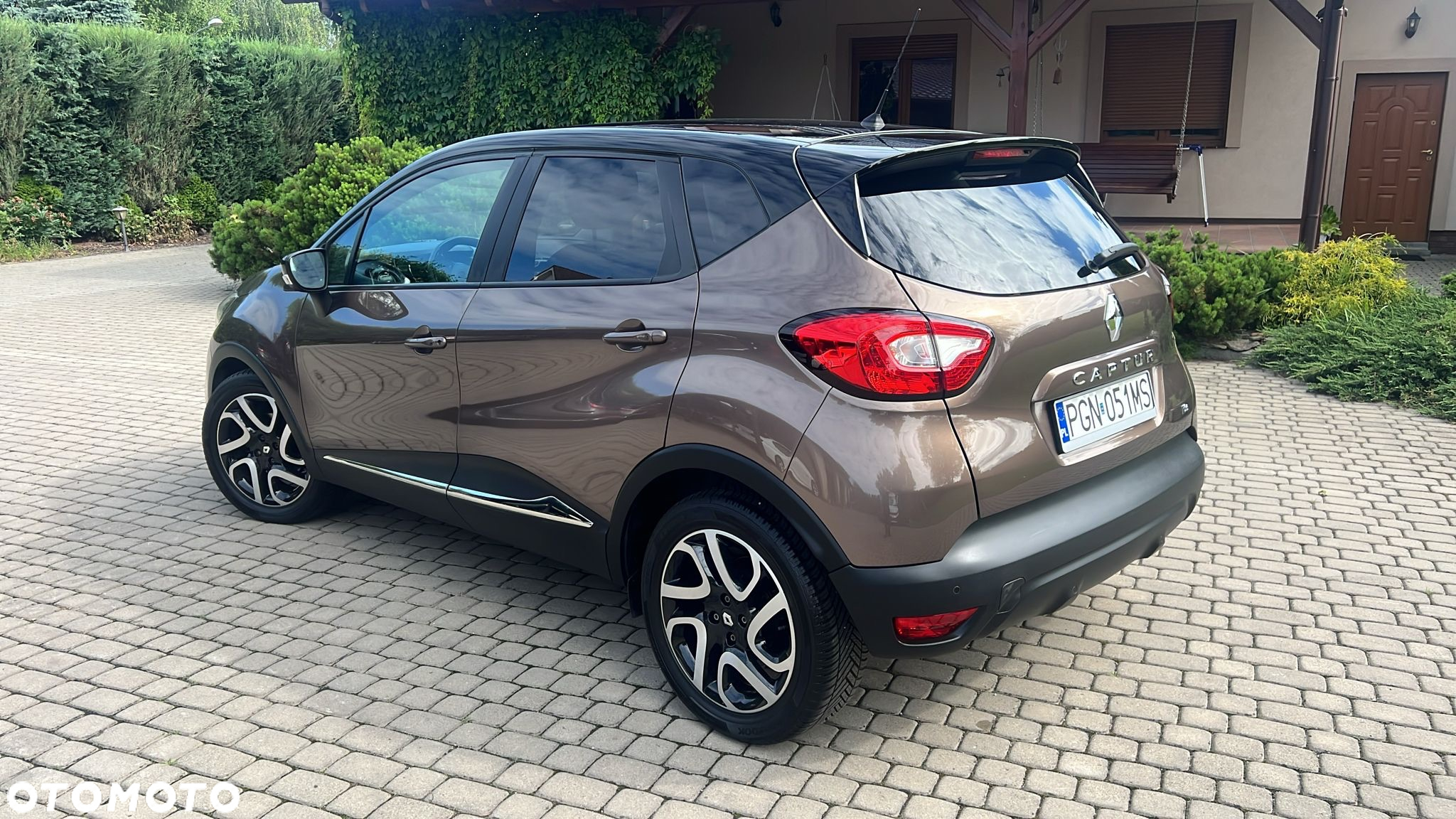 Renault Captur - 10