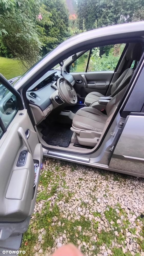 Renault Scenic 1.6 16V Confort Authentique - 6