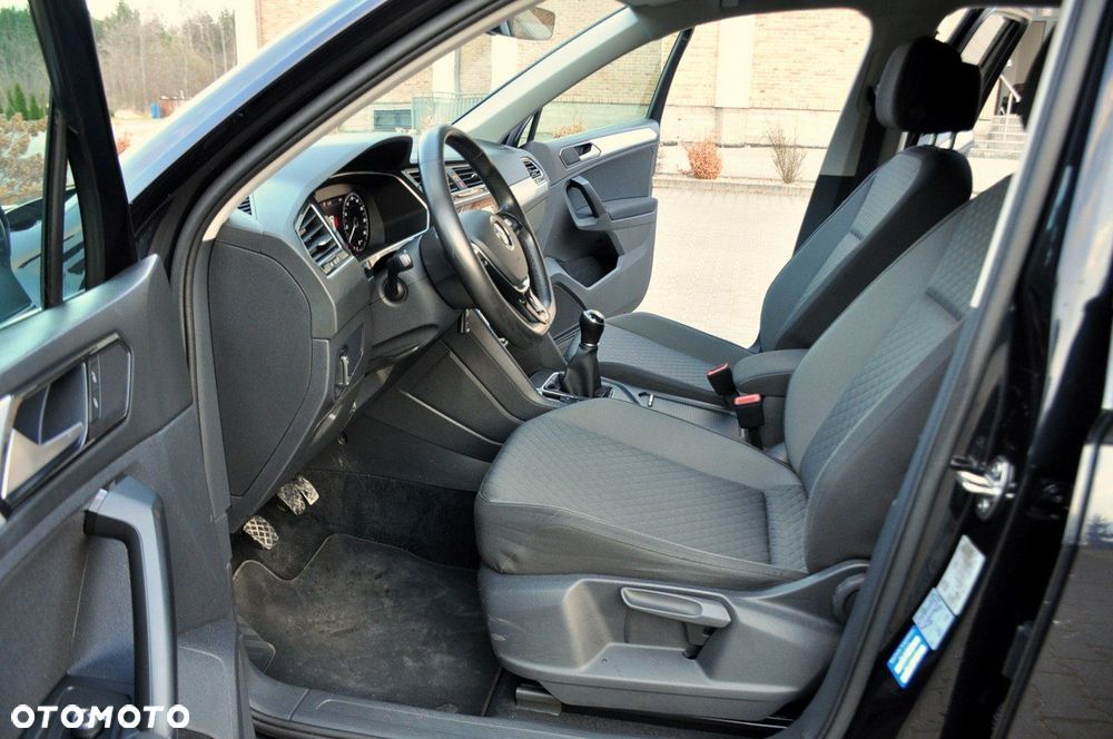 Volkswagen Tiguan - 21