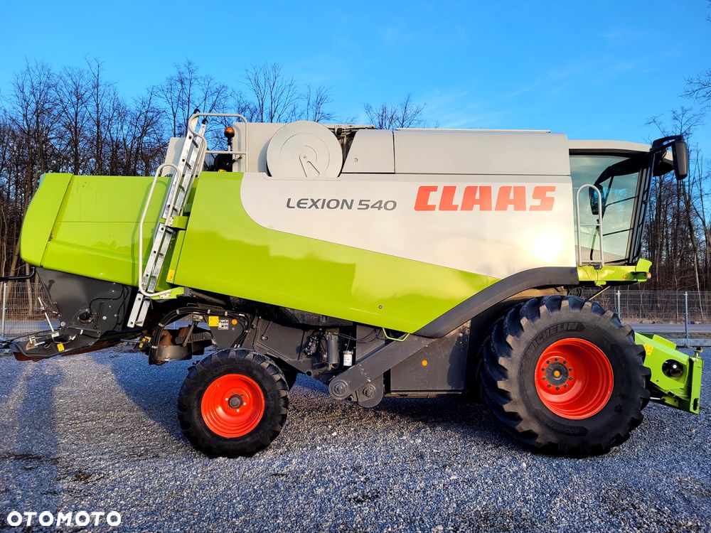 Claas LEXION 540 heder Vario V660 - 3