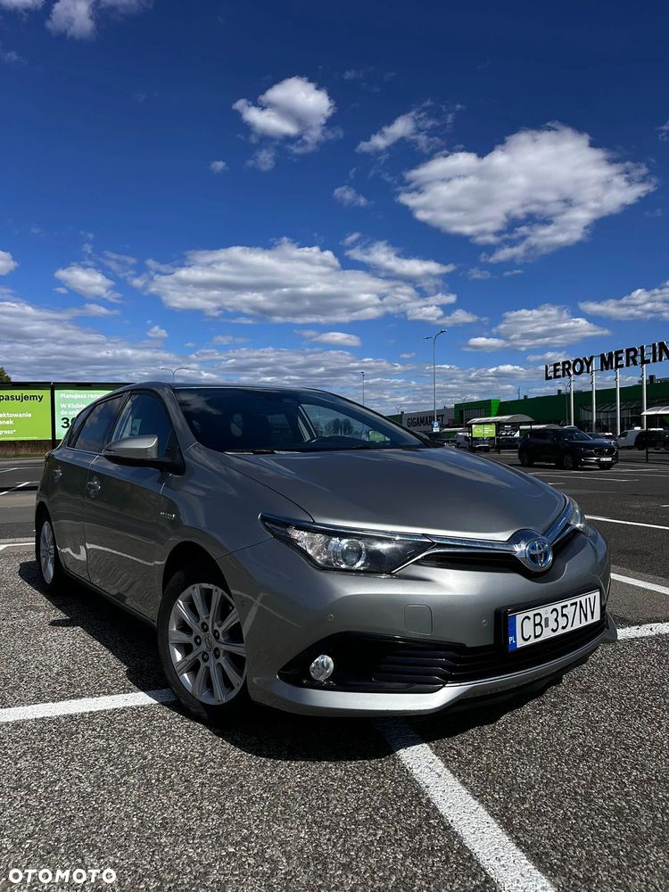 Toyota Auris Hybrid 135 Prestige - 3