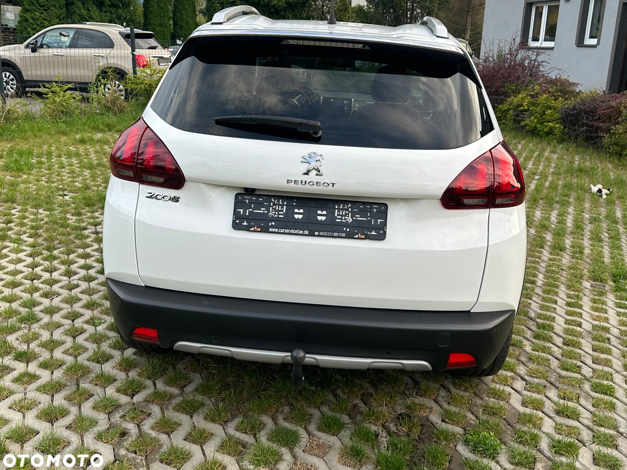Peugeot 2008 - 6