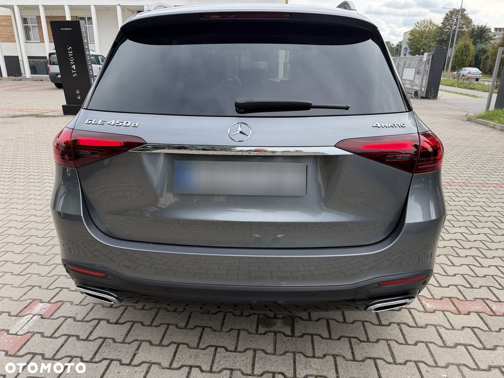 Mercedes-Benz GLE - 9