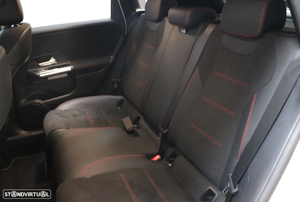 Mercedes-Benz B 250 e AMG Line - 39