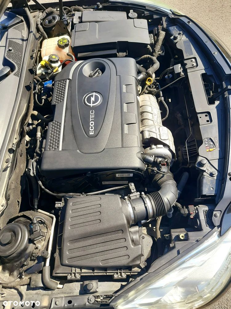 Opel Insignia 2.0 CDTI Sport - 22