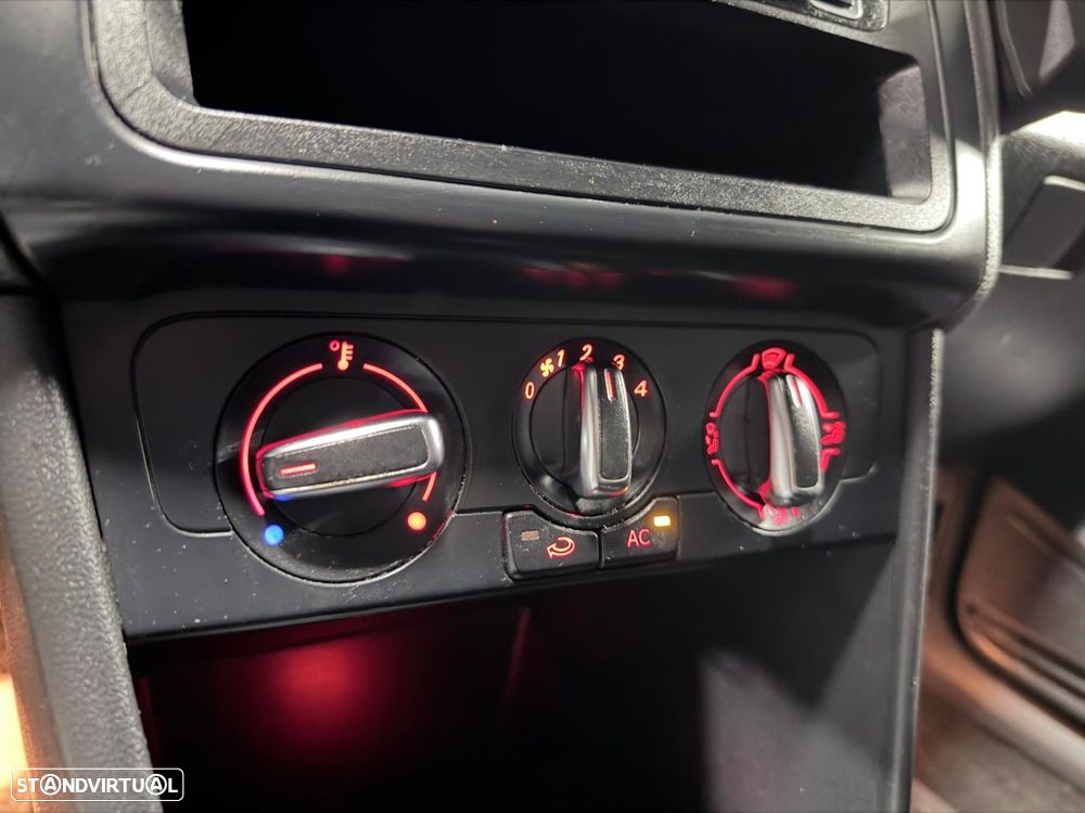 VW Polo 1.2 Confortline - 14