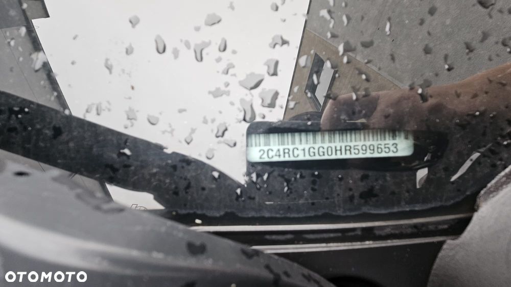 Chrysler Pacifica - 18