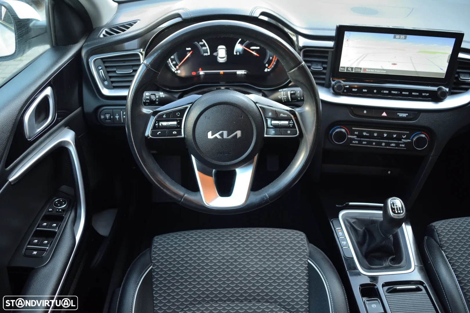 Kia XCeed 1.0 T-GDI Tech - 2