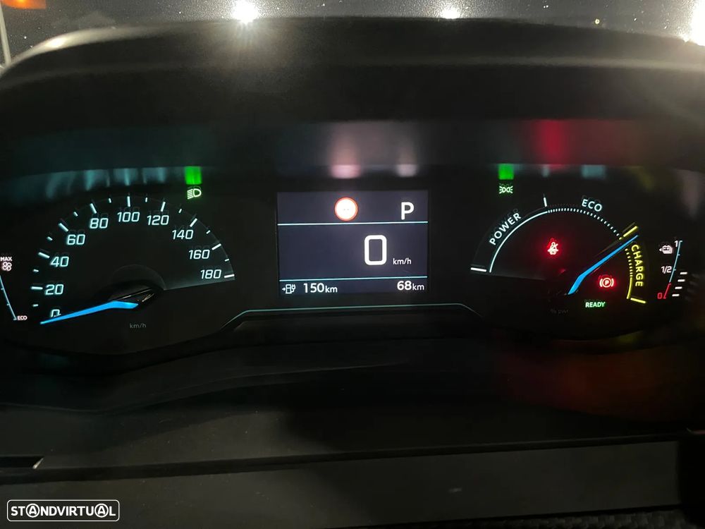 Peugeot e-2008 50 kWh Style - 13