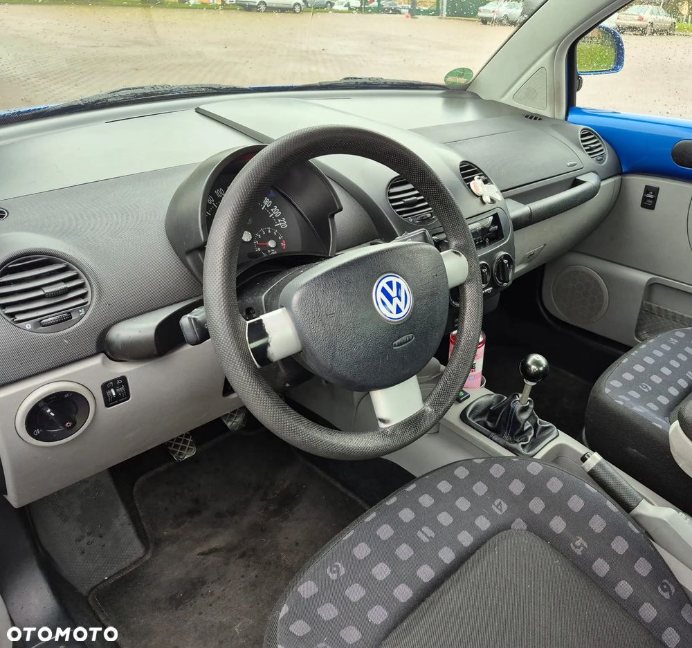 Volkswagen New Beetle 2.0 - 7