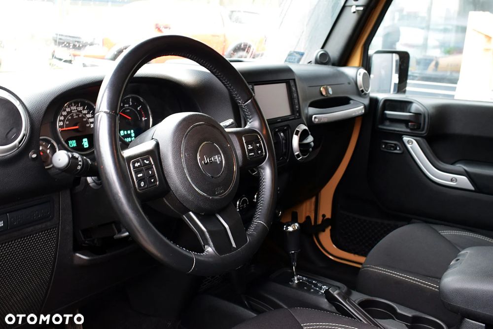 Jeep Wrangler 2.8 CRD Unlim Rubicon - 4