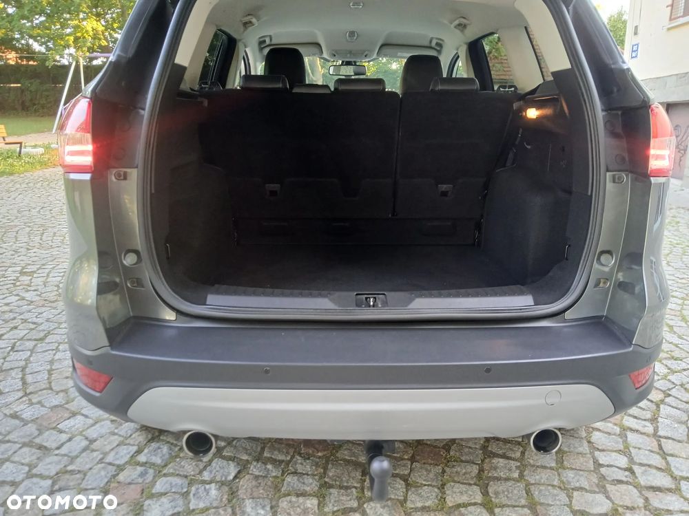 Ford Kuga 2.0 TDCi 4x4 Titanium - 20