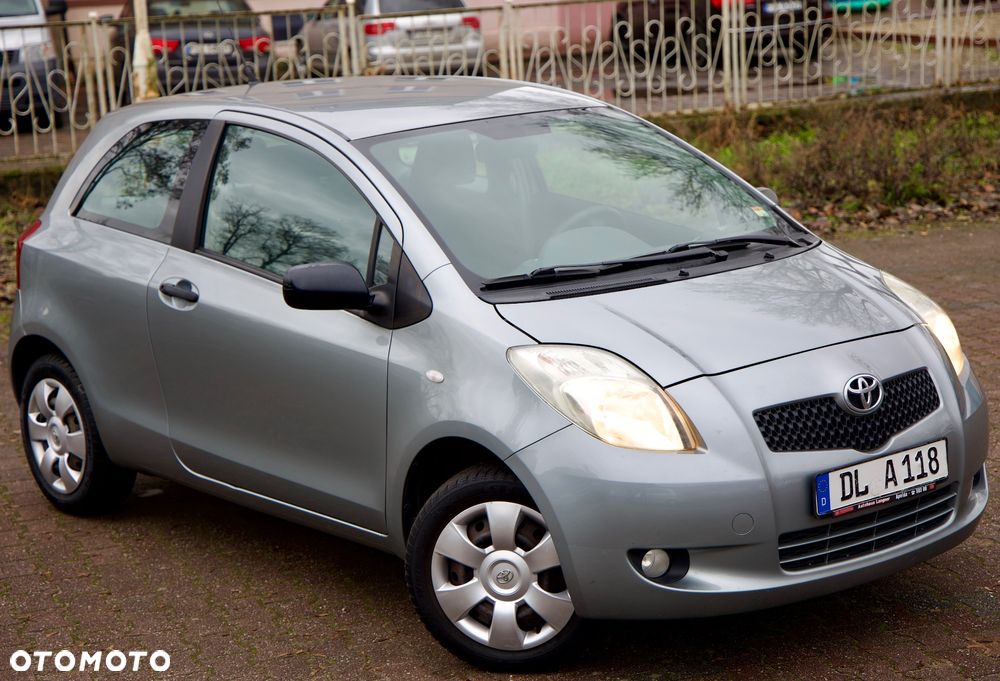 Toyota Yaris 1.0 VVT-i Cool - 8