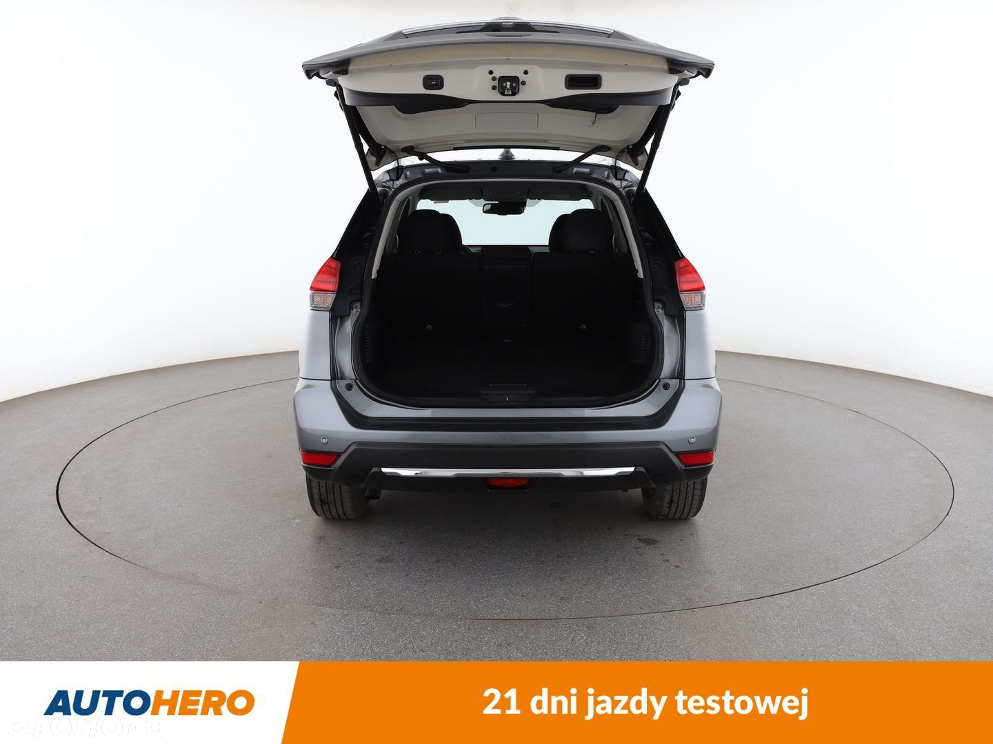 Nissan X-Trail 1.6 DIG-T N-Connecta 2WD - 16