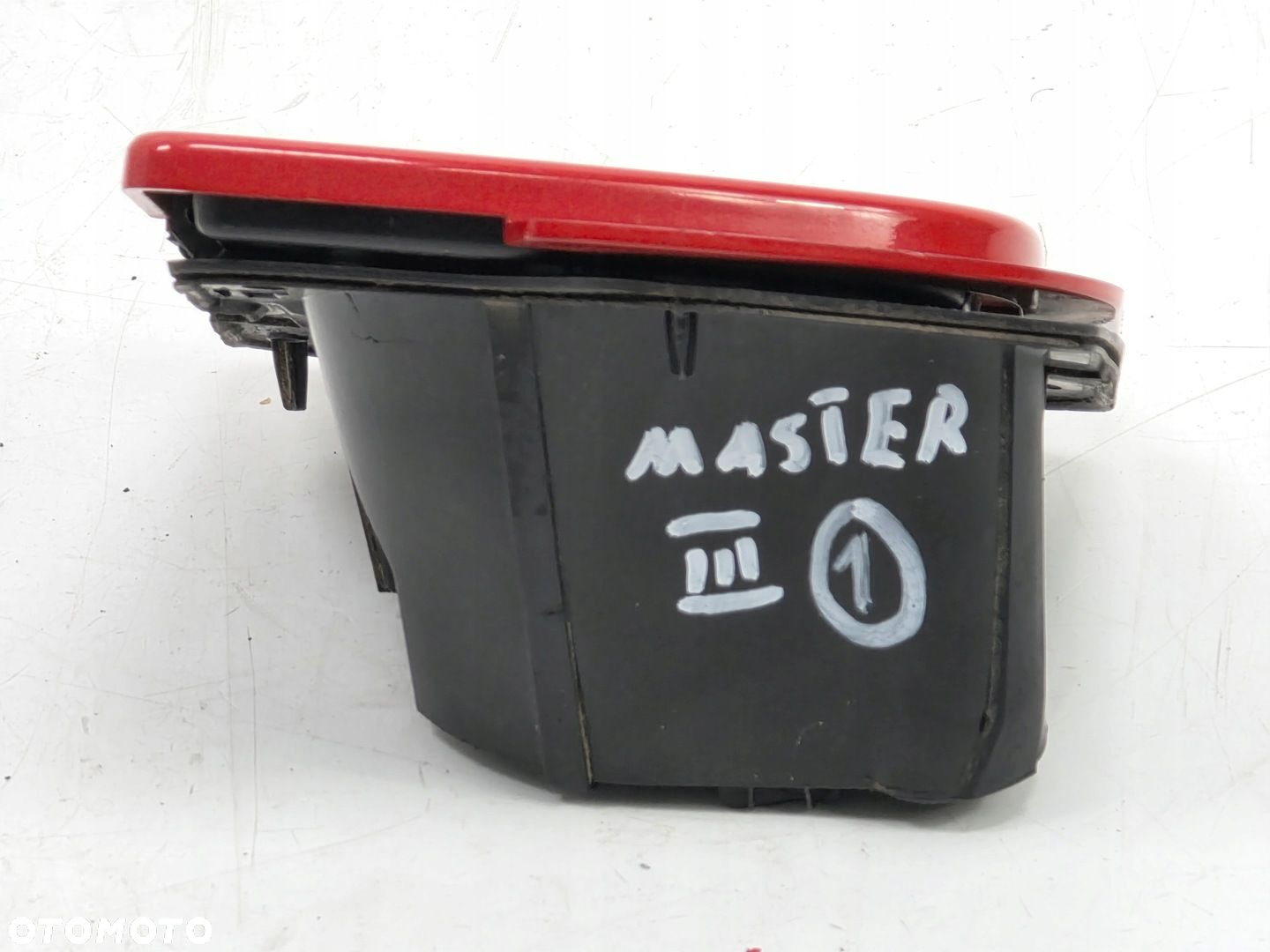 MASTER III 3 10- KLAPKA WLEWU PALIWA KOREK 781200017R 1 - 5