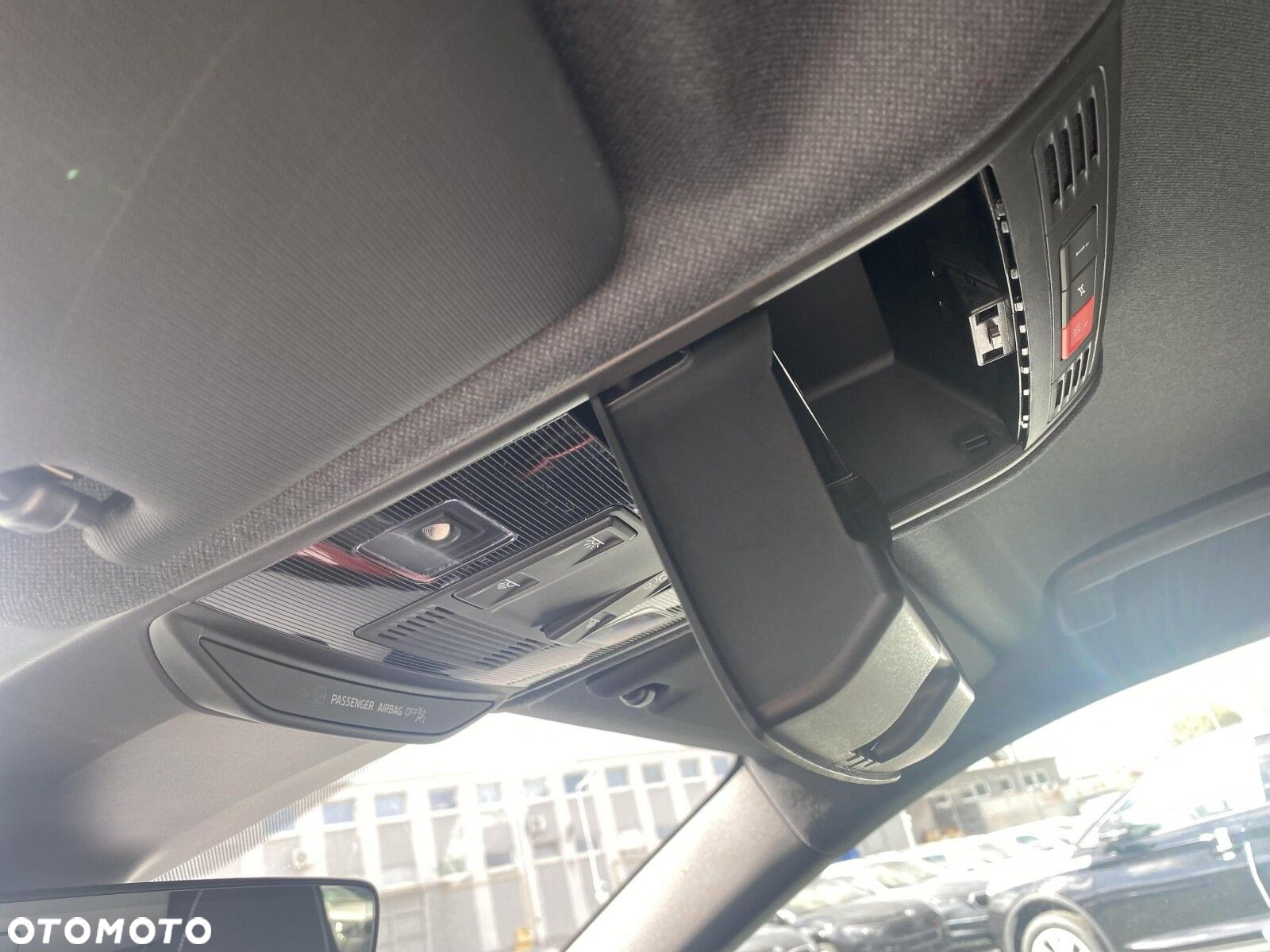 Skoda Fabia 1.0 TSI Monte Carlo DSG - 32