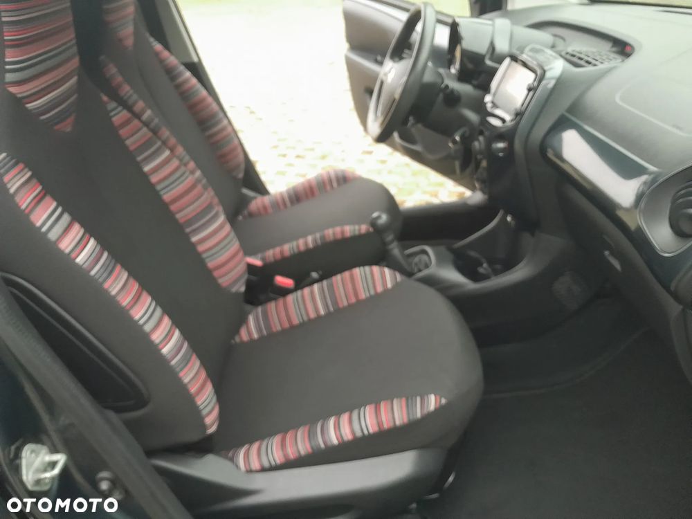 Citroën C1 VTi 72 S&S MILLENIUM - 12