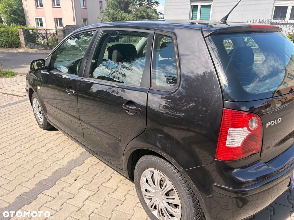 Volkswagen Polo 1.4 16V Basis - 11