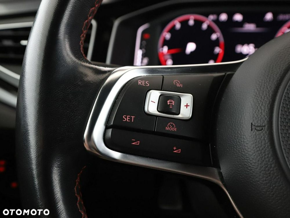 Volkswagen Polo 2.0 TSI GTI DSG - 32