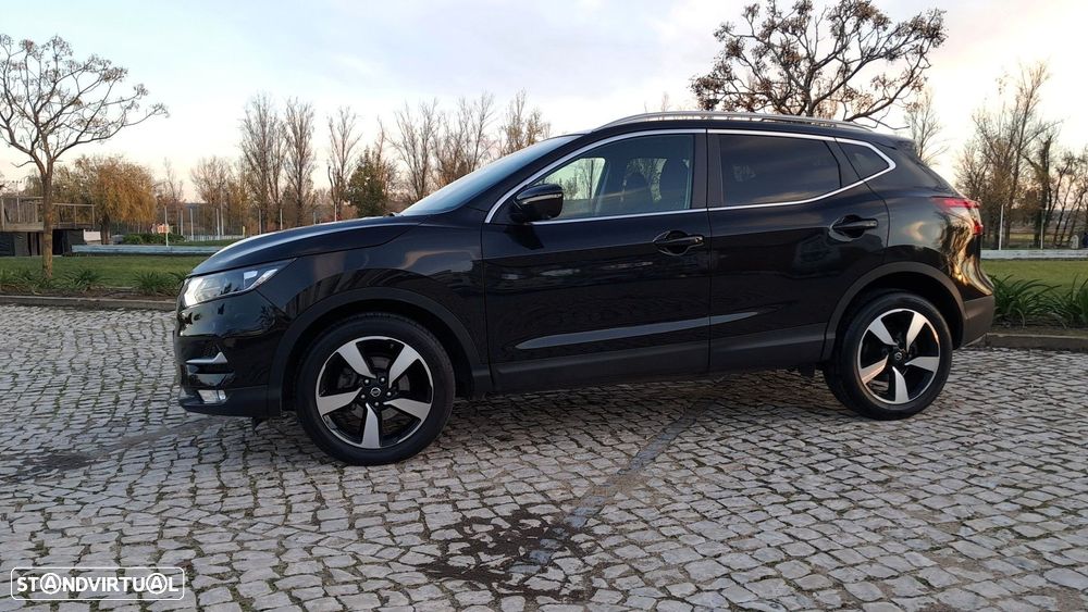Nissan Qashqai 1.5 dCi N-Connecta - 6