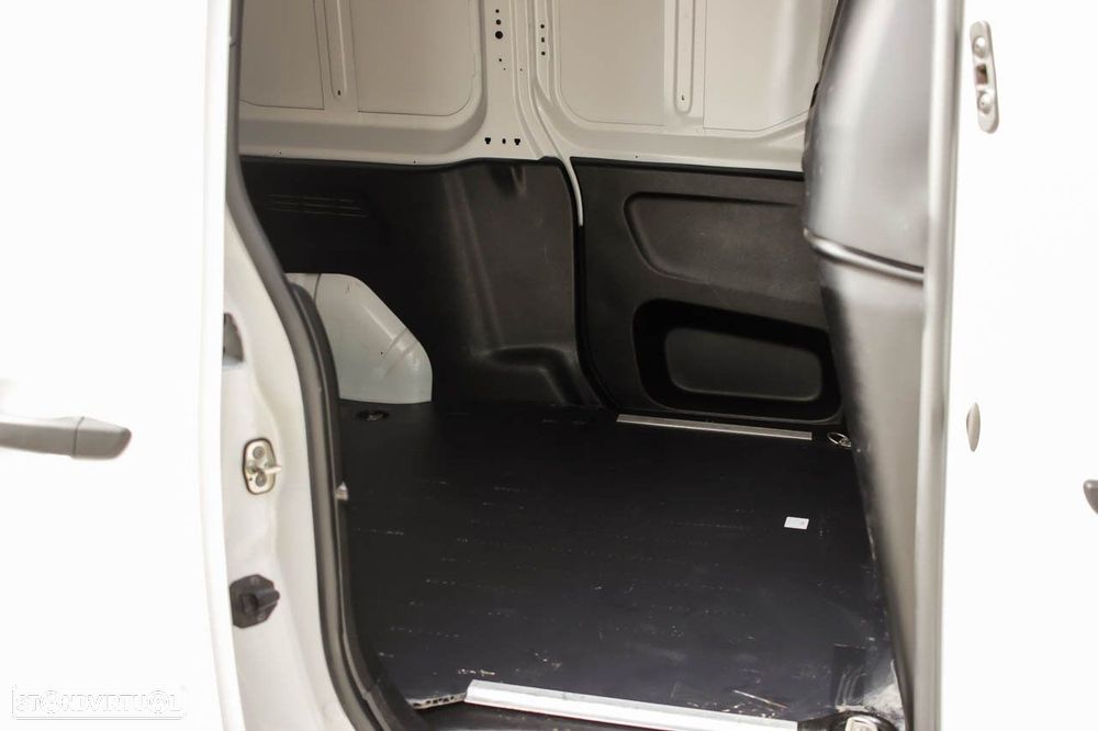 Toyota Proace City Van EV 50kWh 136cv GX Plus L2 - 7