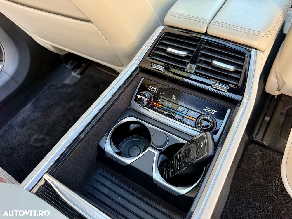 BMW Seria 7 740Ld xDrive - 11