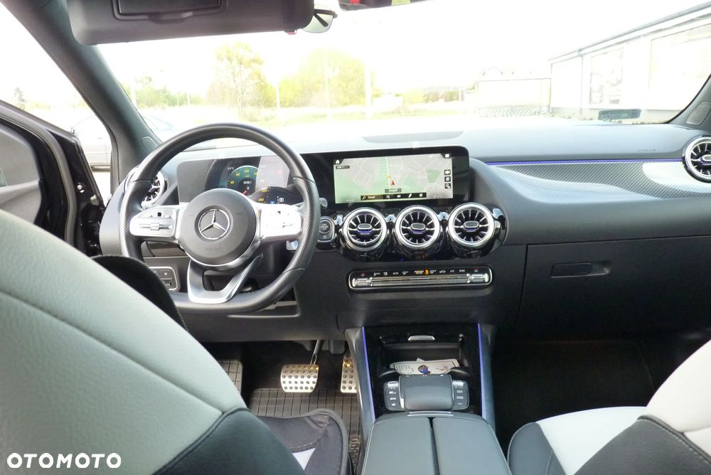Mercedes-Benz Klasa B 180 AMG Line 7G-DCT - 8