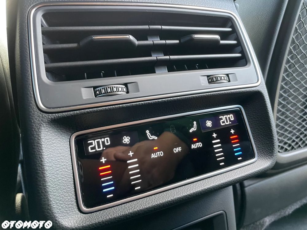 Audi Q7 50 TDI quattro tiptronic S line - 38