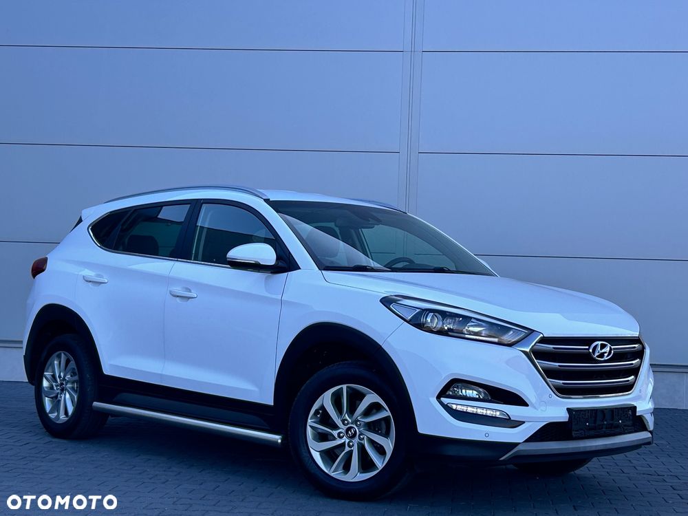 Hyundai Tucson 1.6 GDI BlueDrive GO 2WD - 9
