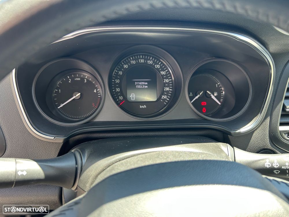 Renault Mégane Sport Tourer 1.5 Blue dCi Limited - 11
