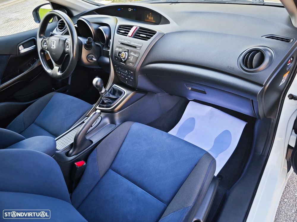 Honda Civic 1.6 i-DTEC Sport - 11