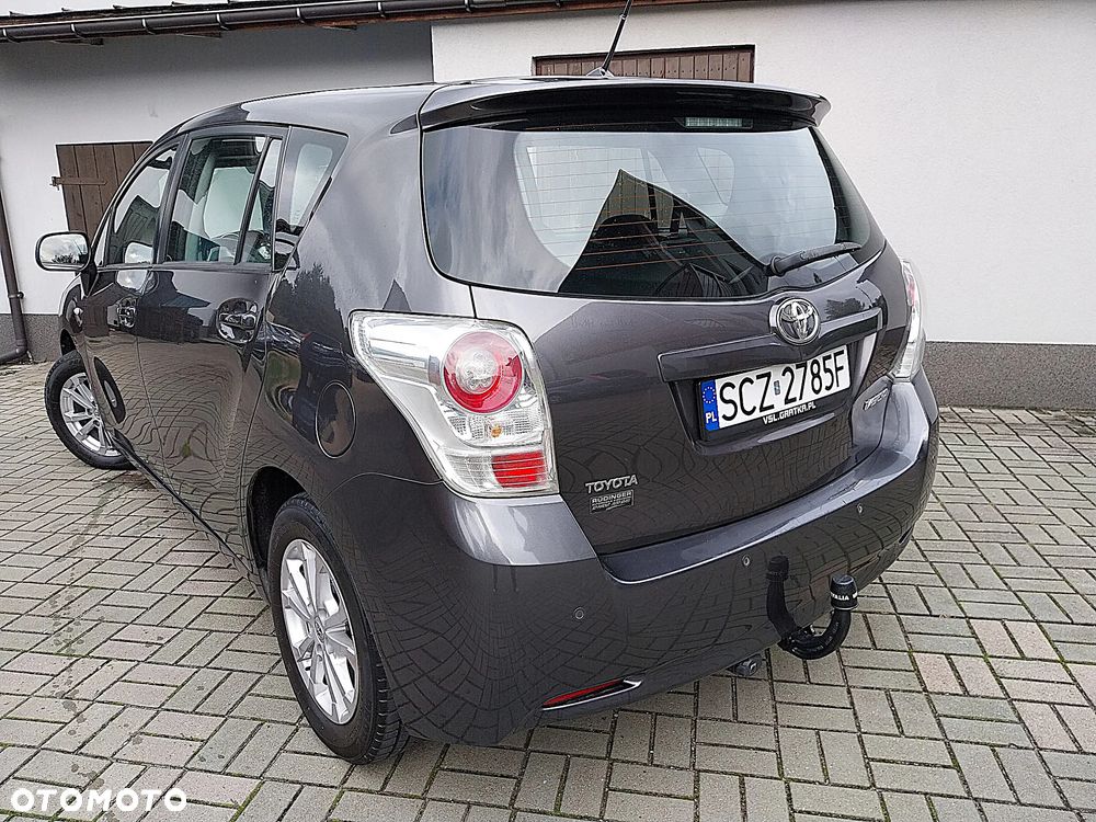 Toyota Verso 1.8 Executive - 3
