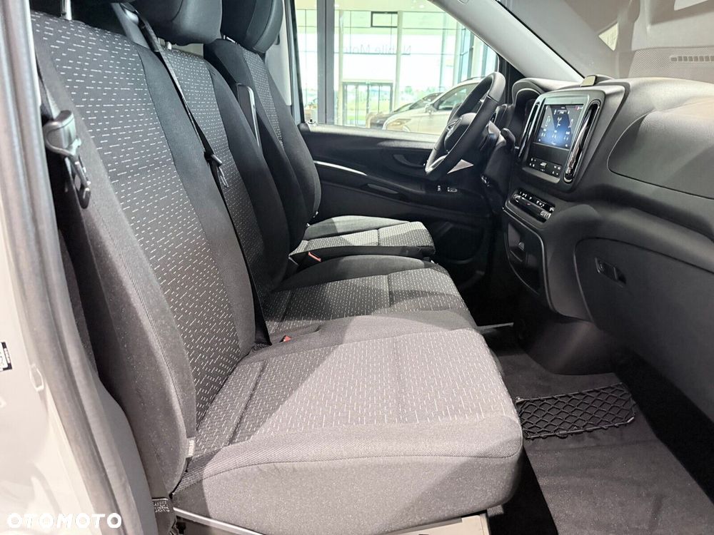 Mercedes-Benz Vito - 22
