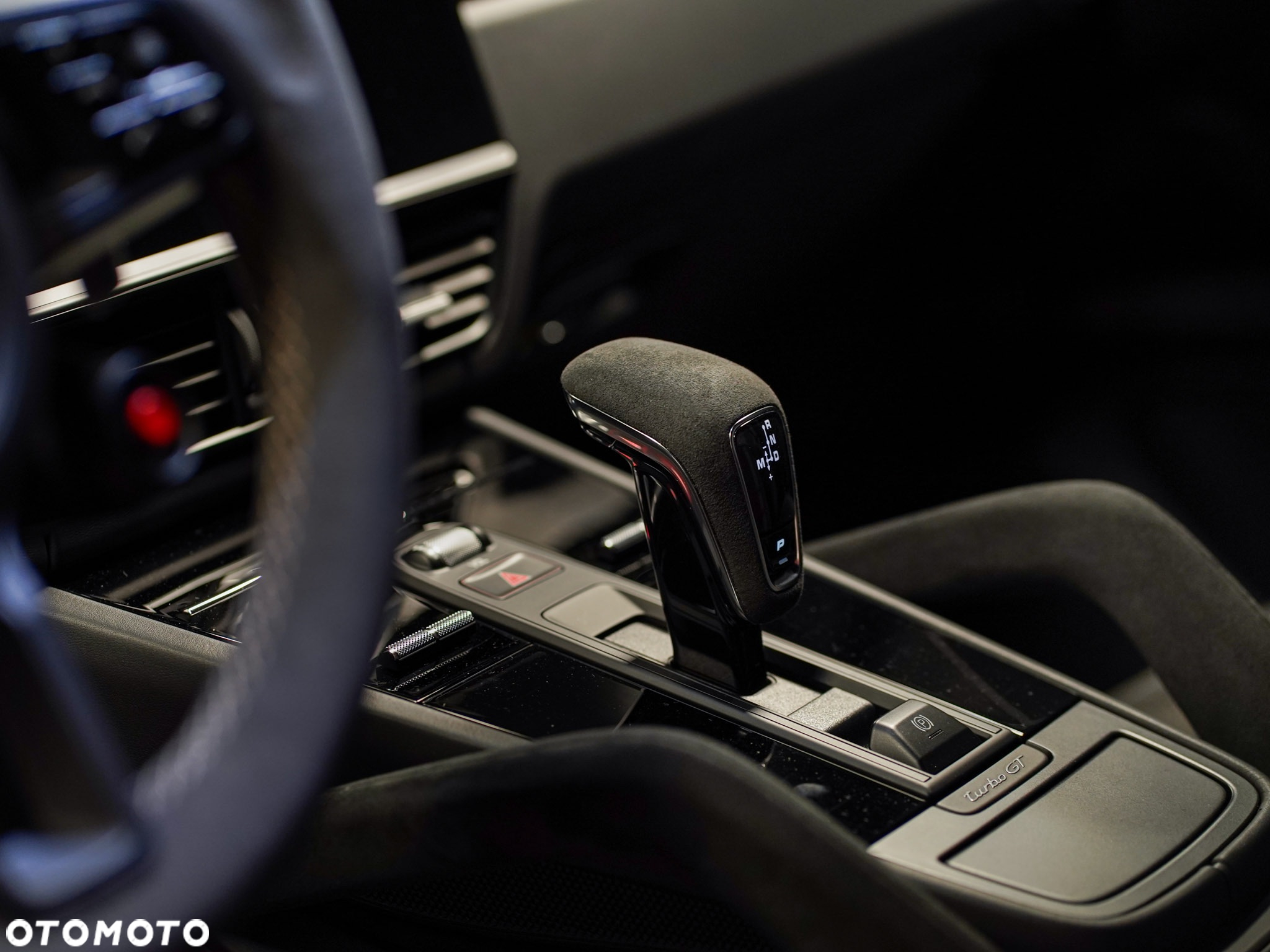 Porsche Cayenne Turbo GT - 16