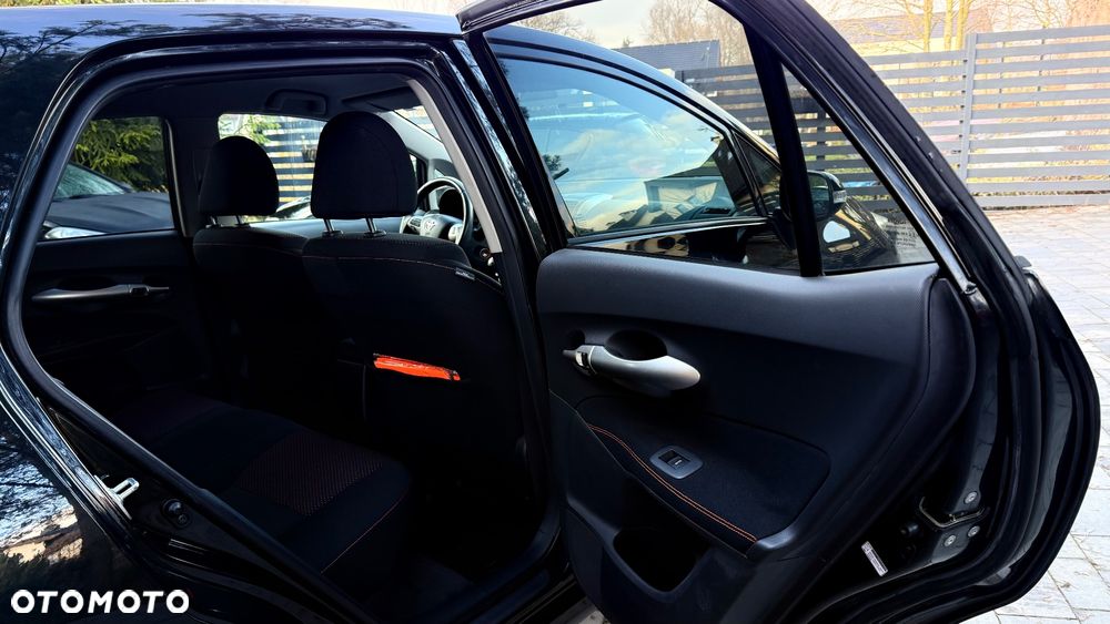 Toyota Auris 1.6 Executive - 34